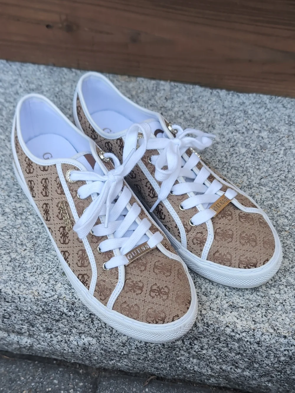 GUESS Beige Monogram Low-Top Sneakers with White Trim